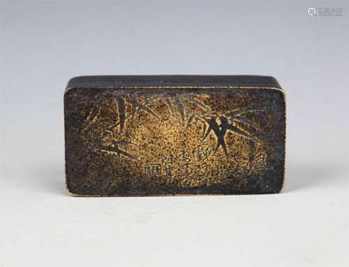 A FINELY CARVED BRONZE INK BOX