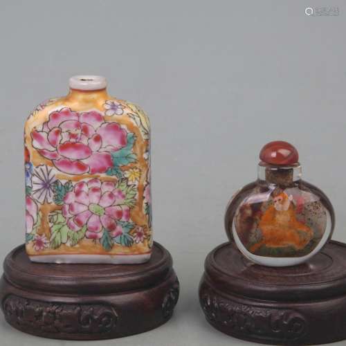 TWO FAMILLE ROSE SNUFF BOTTLE