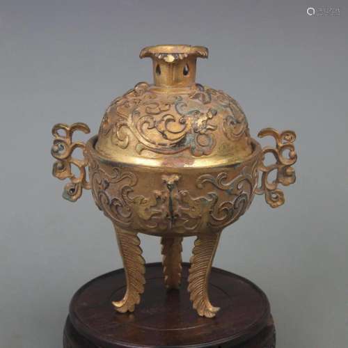 A GILT BRONZE DRAGON PATTERN THREE FOOT INCENSE BURNER