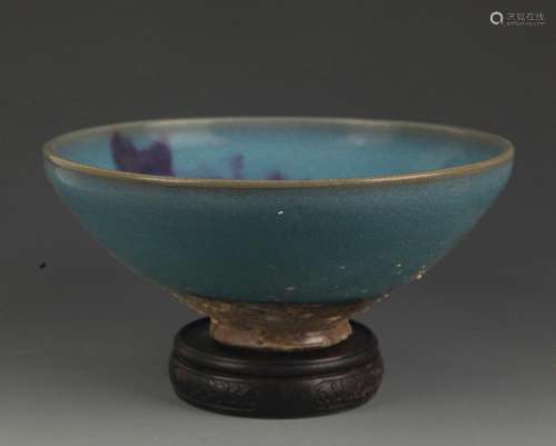 A JUN KILN LIGHT BLUE COLOR PORCELAIN BOWL