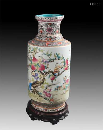 FINE FAMILLE ROSE MONKEY STYLE PORCELAIN VASE