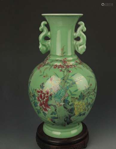GREEN GLAZED CHICKEN AND PEONY PATTERN DOUBLE EAR VASE