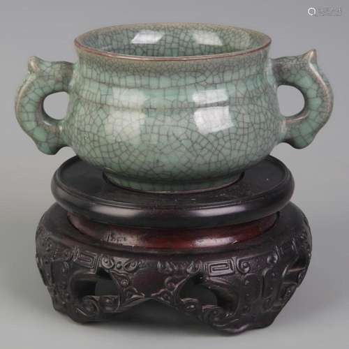 A GEN GLAZED STYLE DOUBLE EAR PORCELAIN INCENSE BURNER