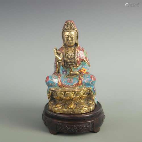 A FINE CLOISONNE ENAMEL BRONZE GUAN YIN STATUE