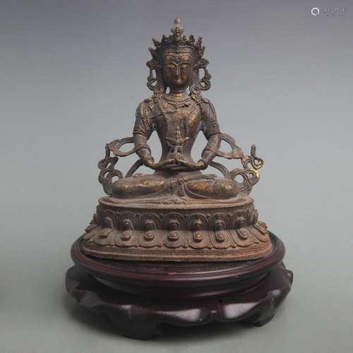 A FINE GILT BRONZE LONGEVITY BUDDHA STATUE