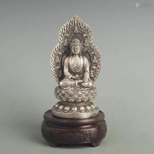 A FINE SILVER PLATED BRONZE GAUTAMA BUDDHA STATUE