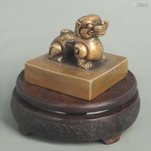 A FINE BRONZE RUI SHOU FIGURE BRONZE SEAL