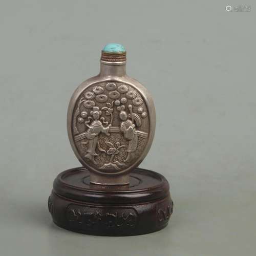 A FINE CHARACTER PATTERN WHITE BRONZE SNUFF BOTTLE