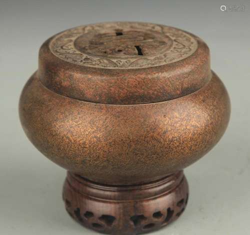 A FINE BAT CARVING BRONZE INCENSE BURNER