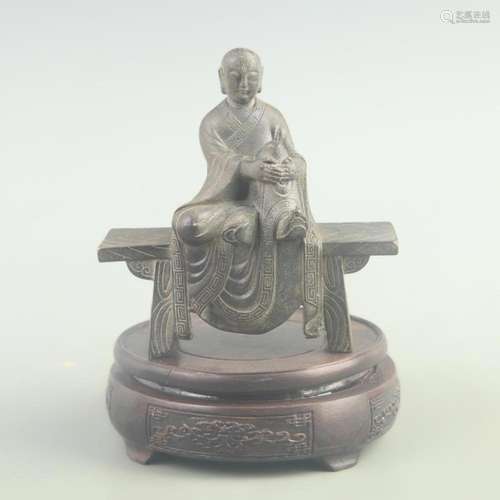 A FINE BRONZE BUDDHA ON BENCH FIGURE