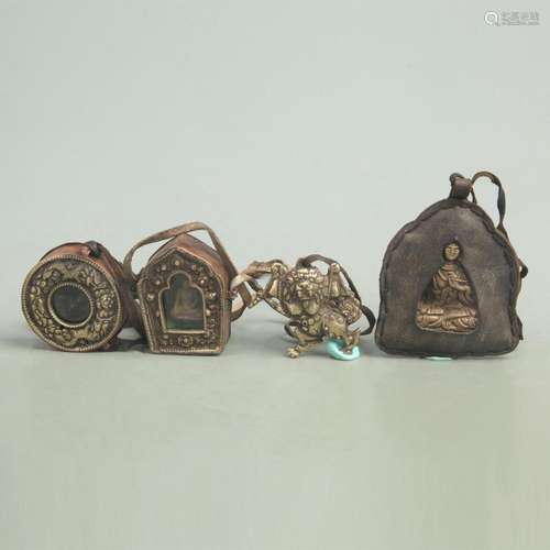 GROUP TIBETAN BUDDHISM BRONZE PENDANT