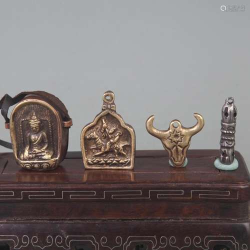 GROUP TIBETAN BUDDHISM BRONZE PENDANT