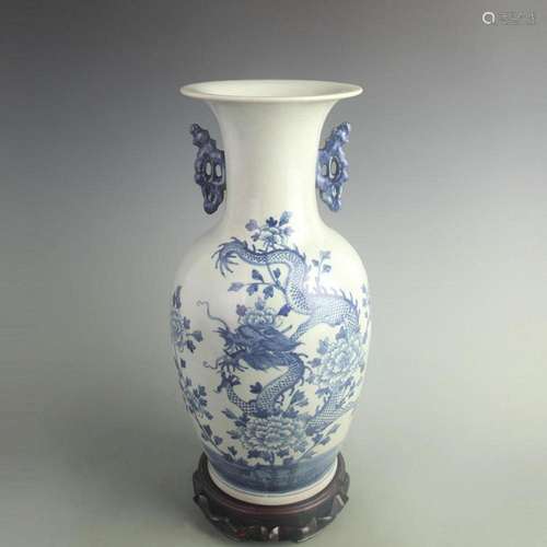 BLUE AND WHITE DRAGON PATTERN DOUBLE EAR VASE