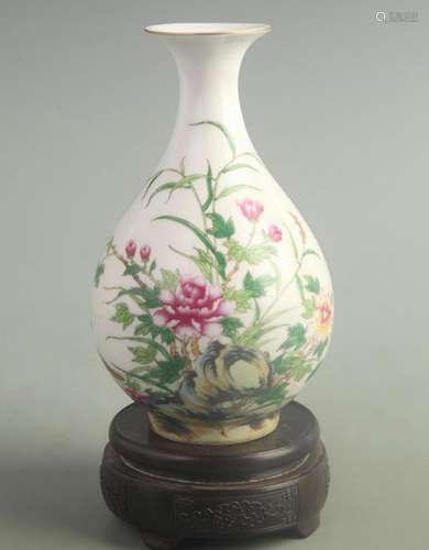 ENAMEL COLOR FLOWER PATTERN YU HU CUN STYLE BOTTLE