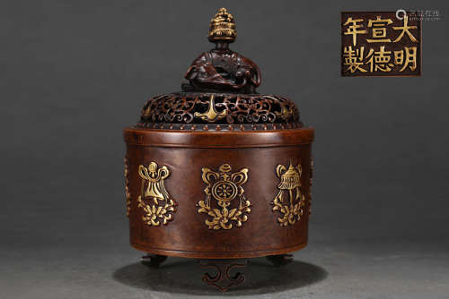 旧藏大明宣德款精铸紫铜胎鎏金吉祥八宝纹筒式熏炉