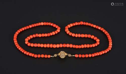 Zeeland, Antique Red Coral Necklace