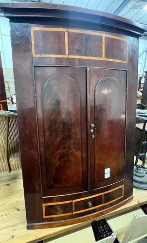 A George III banded mahogany hanging corner cabinet, width 8...