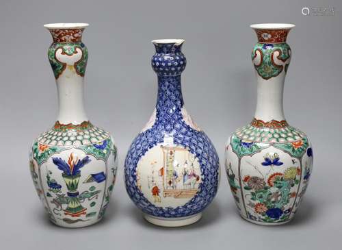 A pair Samson of Paris vases in the Chinese famille verte st...