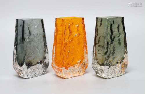 A trio of Whitefriars Coffin vases, various colours, each 18...