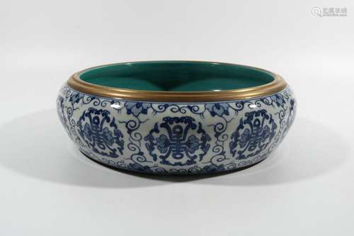 Blue and white longevity character patterned gold water bowl