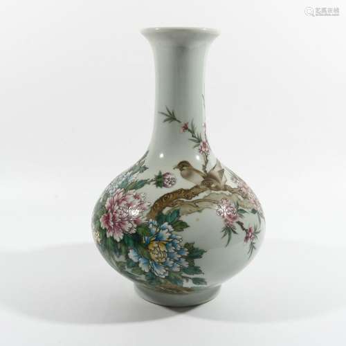 Bean green pastel flower and bird pattern bottle