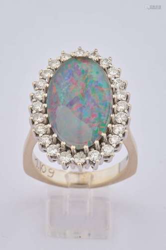 Ring, WG 585, Opal, zentral gefasst, Karmois