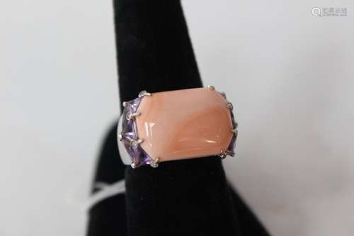 Coral Ring w 18K Gold