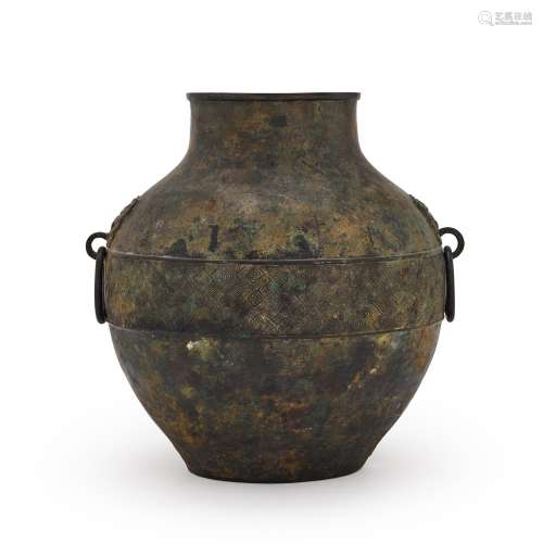 A bronze jar, hu, Eastern Han dynasty | 東漢 銅鋪首活環耳壺