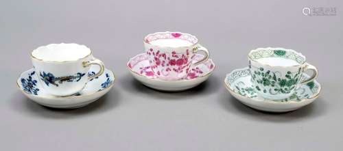 Three demitasse cups with saucer, Me