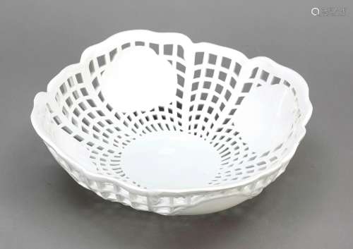 Basket bowl, KPM Berlin, mark 1962-1