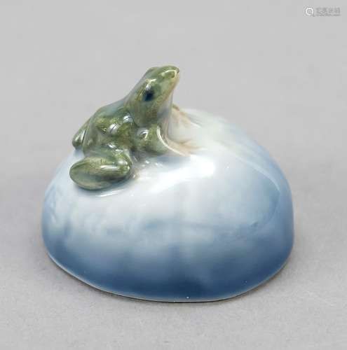 Frog on stone, Royal Copenhagen, 20t