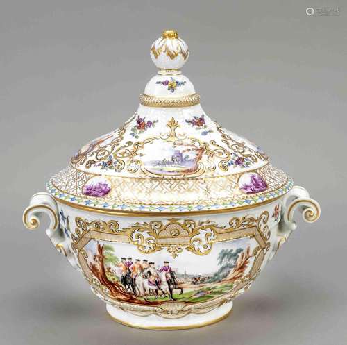 Splendid lidded tureen, Ludwigsburg,