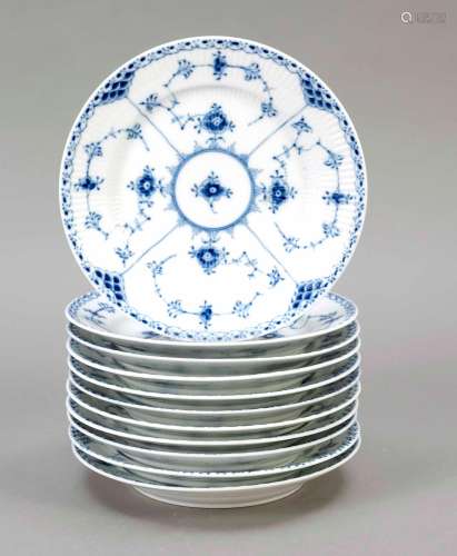 Eleven plates, Royal Copenhagen, Den