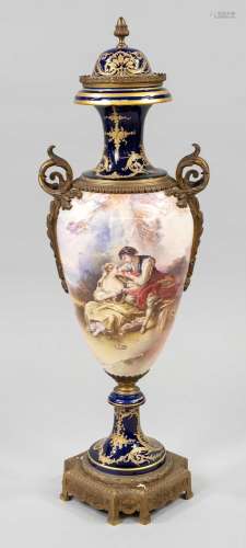 A magnificent vase, Sevres, palace m