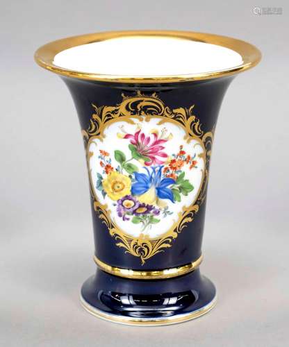 Vase, Meissen, 20th century, 1st cho