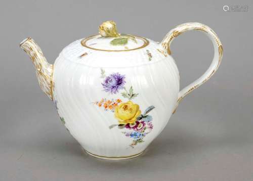 Teapot with palace mark, Meissen, c.