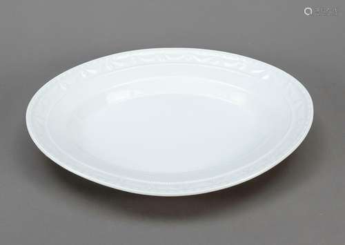 Oval platter KPM Berlin, 2nd half of