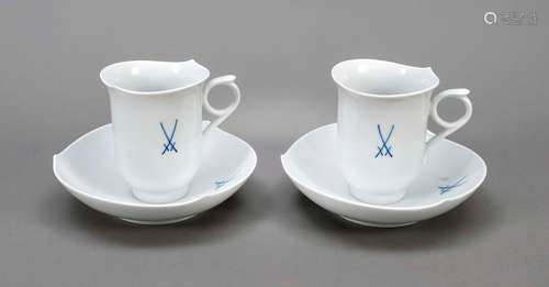 Two cups with saucers, Meissen, end