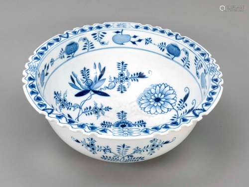 Large bowl, Meissen, knob sword mark