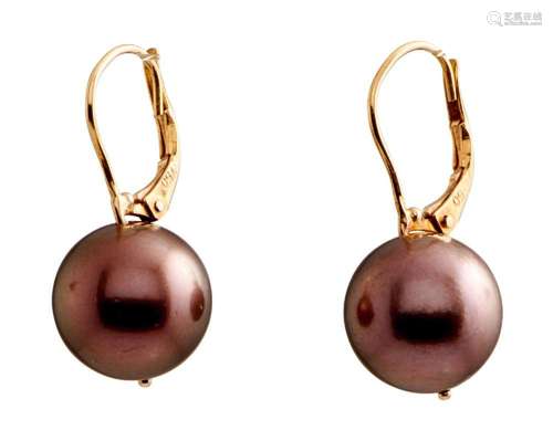 PAIR OF 18CT GOLD AND TAHITIAN PEARL EARRINGS