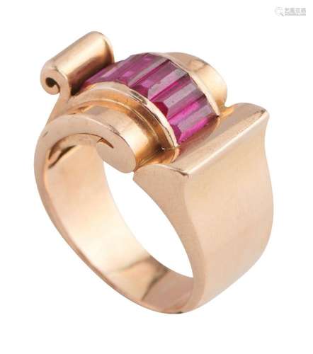 18CT ROSE GOLD AND GEM-SET RING