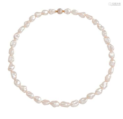 PASPALEY, 18CT GOLD AND BAROQUE PEARL NECKLACE