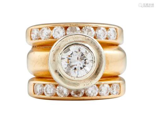 18CT TWO-TONE GOLD AND DIAMOND RING