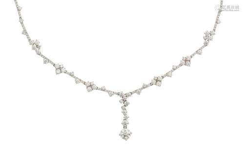 18CT WHITE GOLD AND DIAMOND NECKLACE