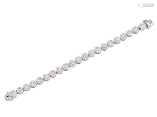 HARDY BROTHERS, 18CT WHITE GOLD AND DIAMOND BRACELET