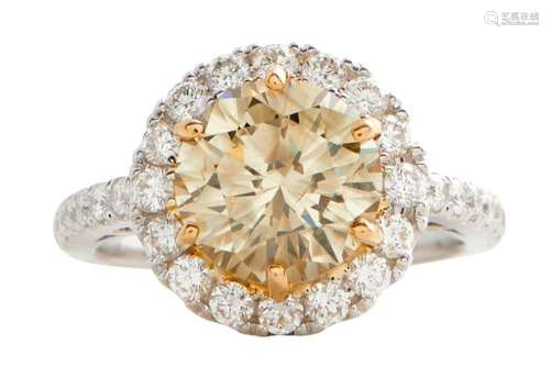 18CT TWO-TONE GOLD AND DIAMOND RING