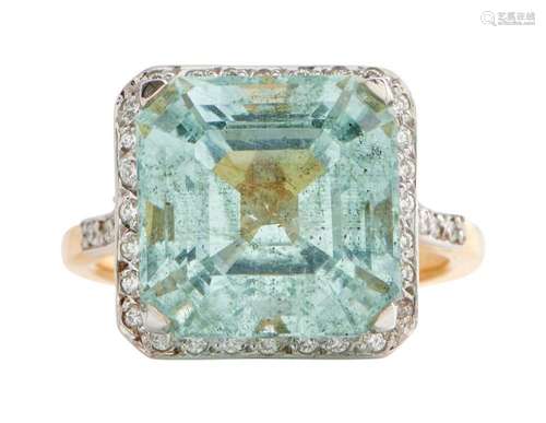 18CT TWO-TONE GOLD, AQUAMARINE AND DIAMOND RING