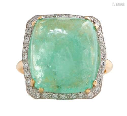 18CT TWO-TONE GOLD, EMERALD AND DIAMOND RING