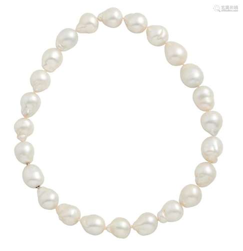 SOUTH SEA PEARL NECKLACE