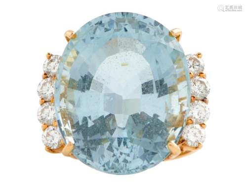 18CT GOLD, AQUAMARINE AND DIAMOND RING